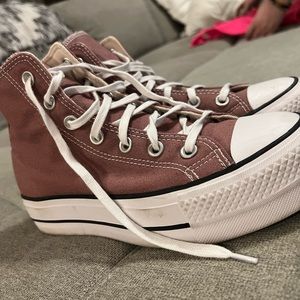 Women’s Platform Converse